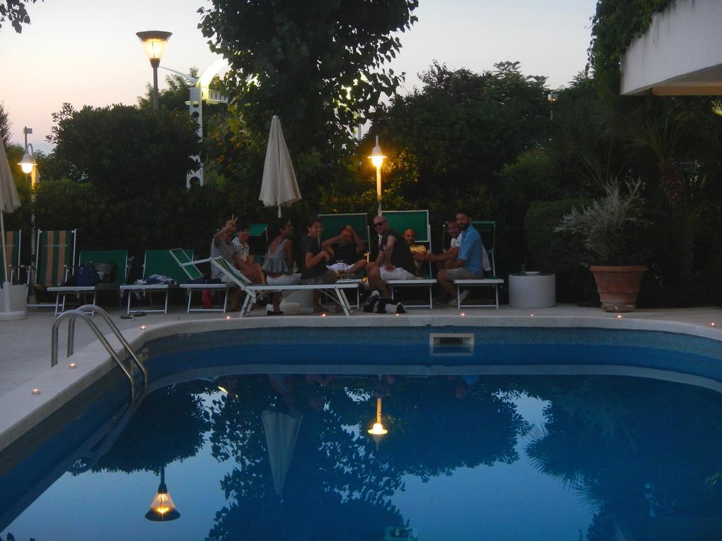 Hotel Alexander Gabicce Mare Exteriér fotografie