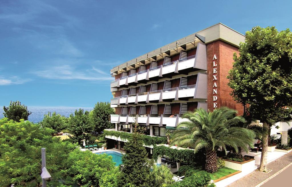 Hotel Alexander Gabicce Mare Exteriér fotografie