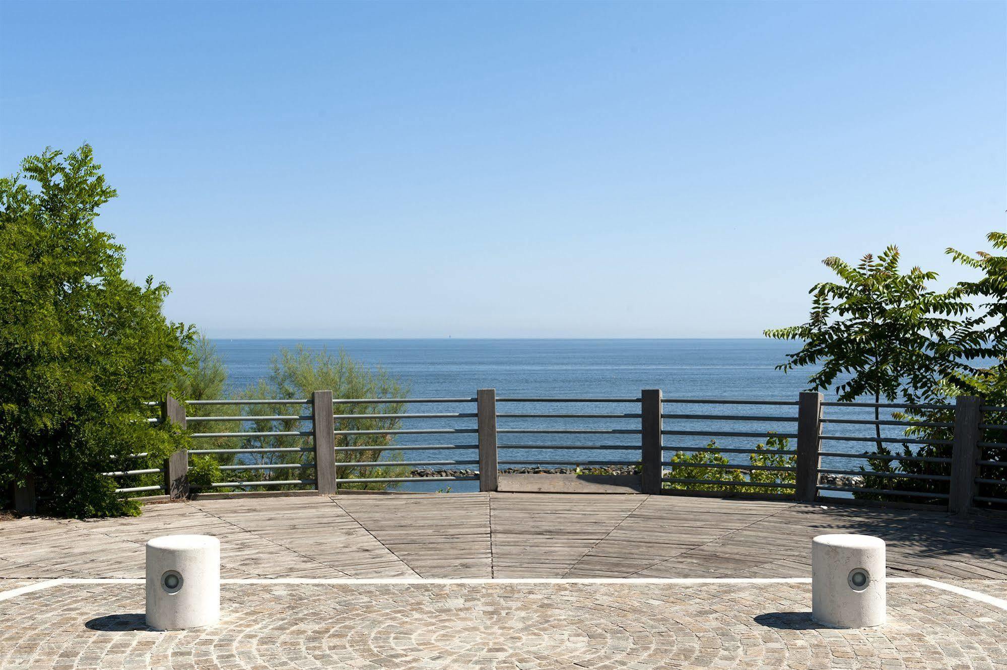 Hotel Alexander Gabicce Mare Exteriér fotografie