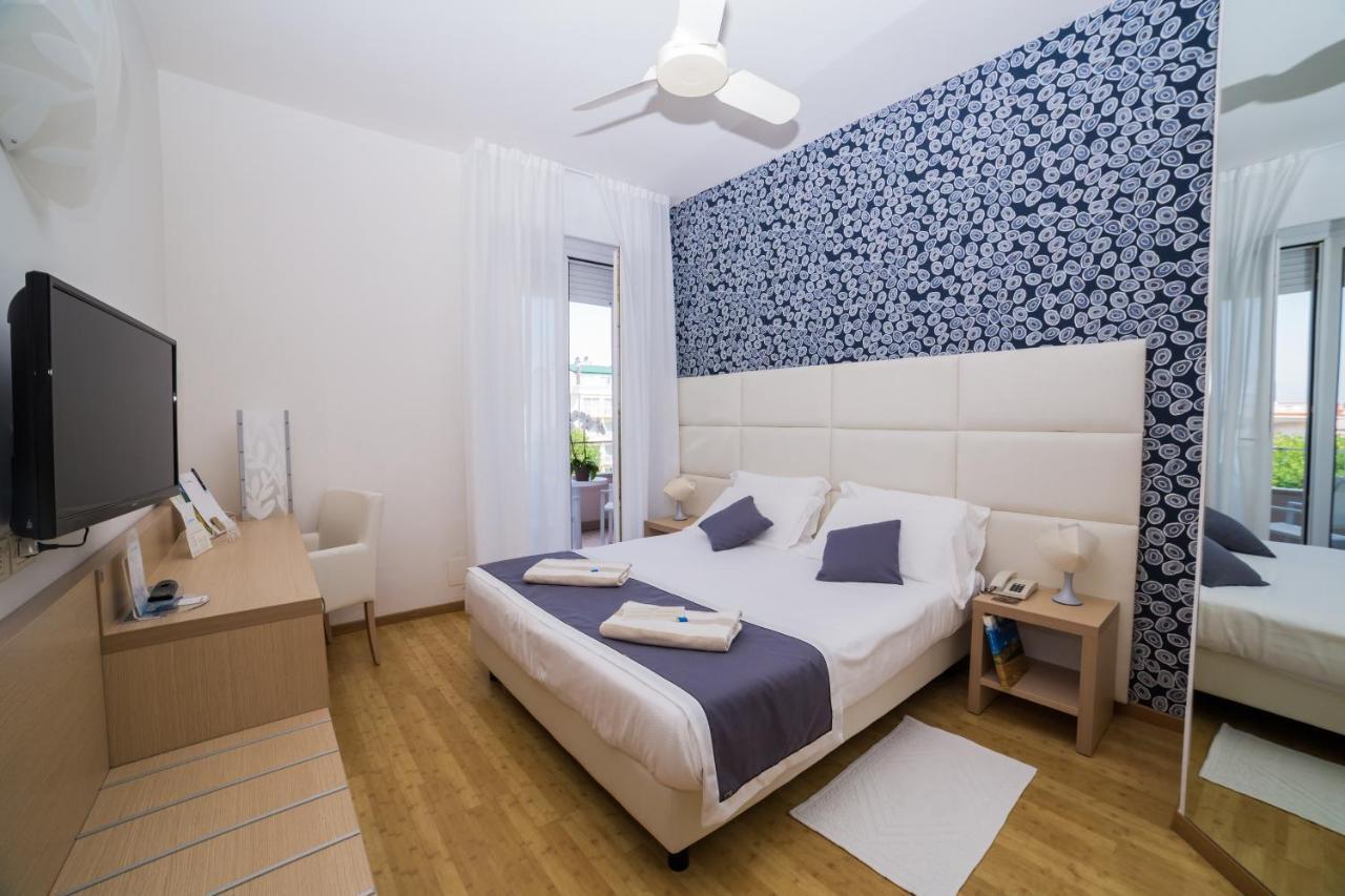 Hotel Alexander Gabicce Mare Exteriér fotografie